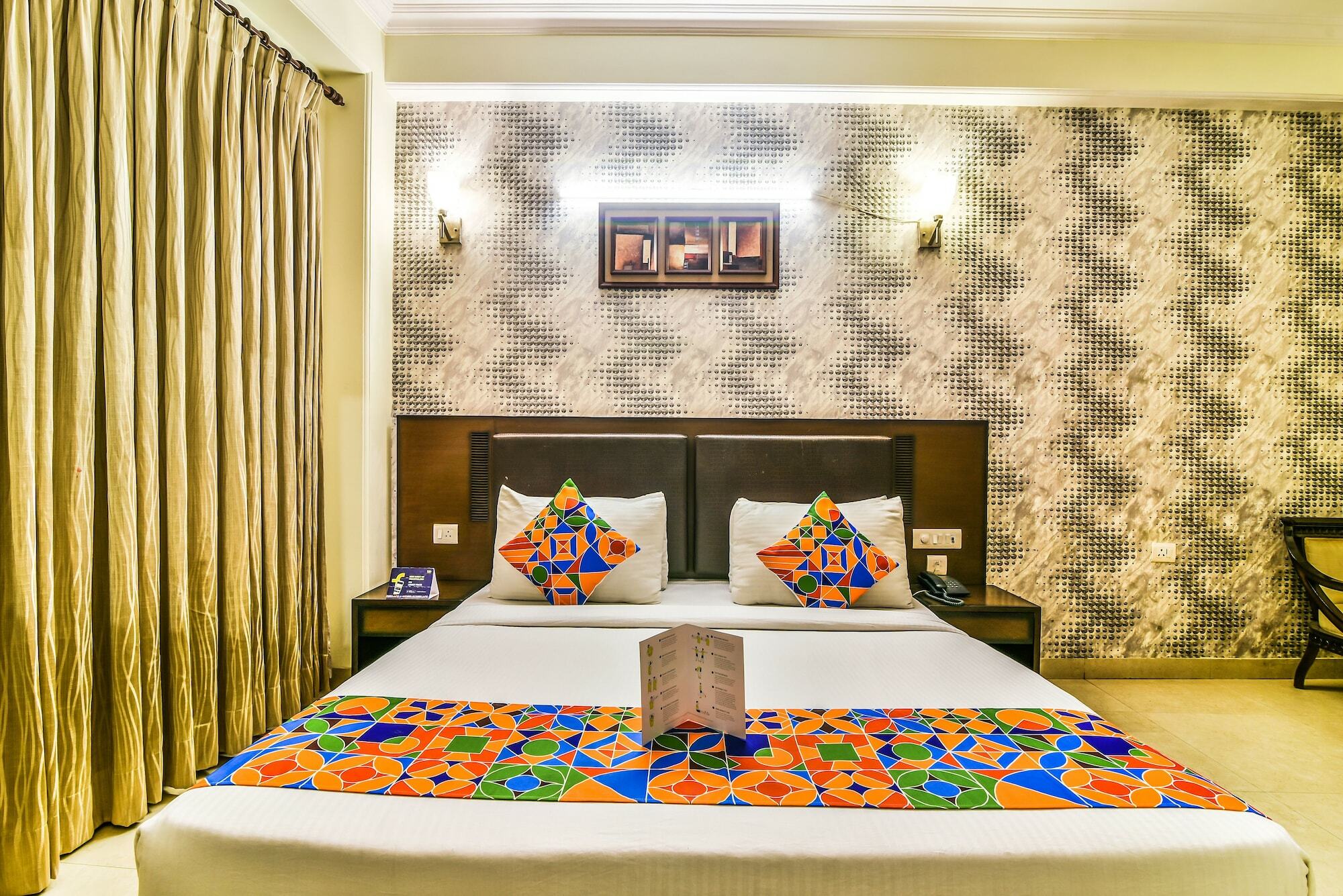 Hotel Alpine Tree Nowe Delhi Zewnętrze zdjęcie